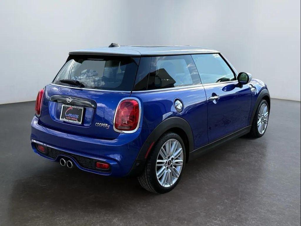 used 2021 MINI Hardtop car, priced at $19,494