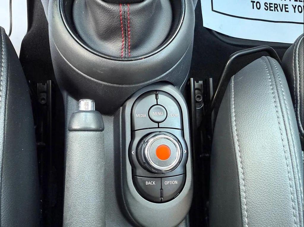 used 2021 MINI Hardtop car, priced at $19,494