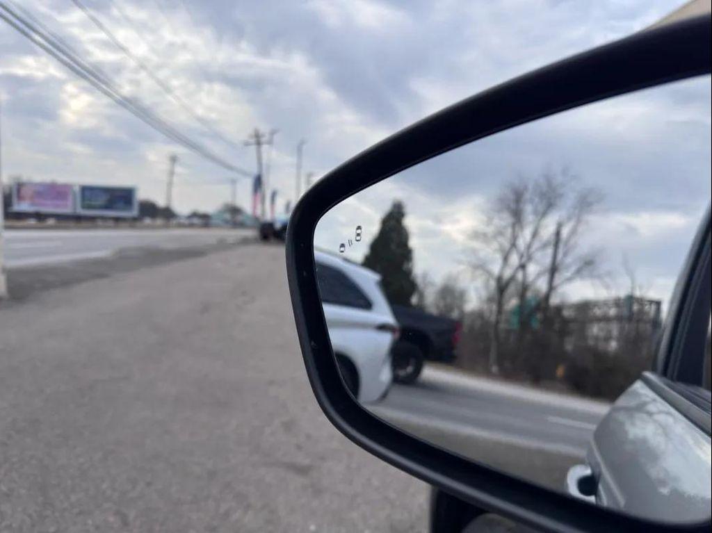 used 2022 Ford Escape car, priced at $16,994