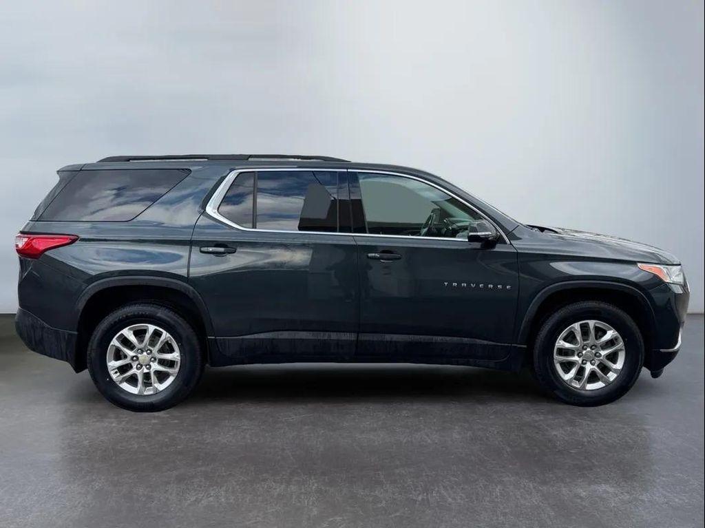 used 2020 Chevrolet Traverse car, priced at $18,494