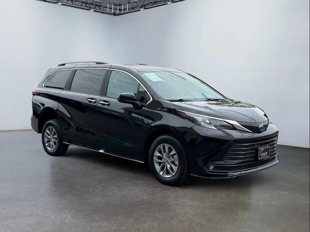 used 2025 Toyota Sienna car, priced at $69,994