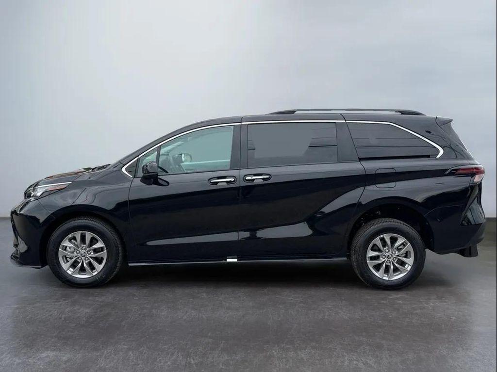 used 2025 Toyota Sienna car, priced at $69,994