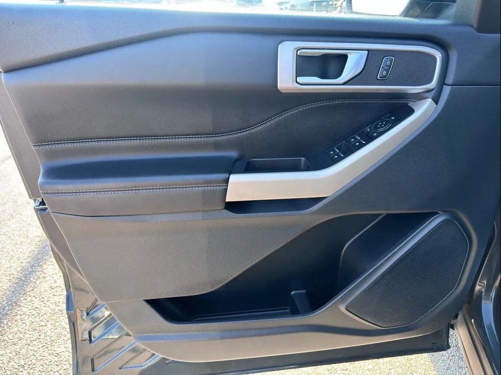 used 2023 Ford Explorer car, priced at $25,994