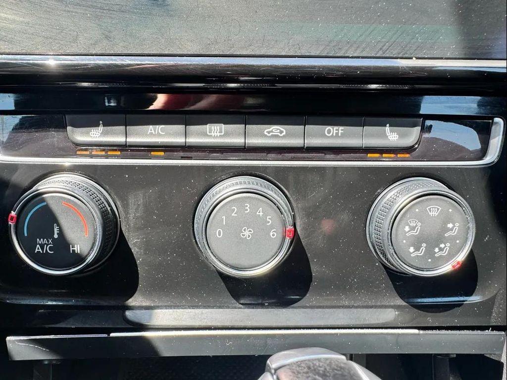 2019 White Volkswagen Golf GTI
