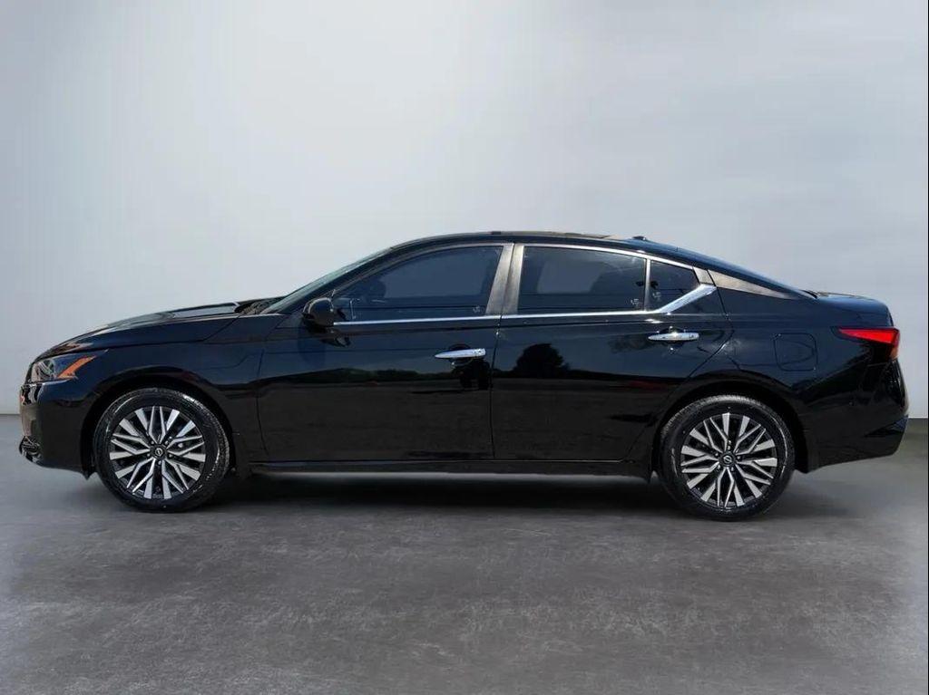 used 2023 Nissan Altima car, priced at $20,494