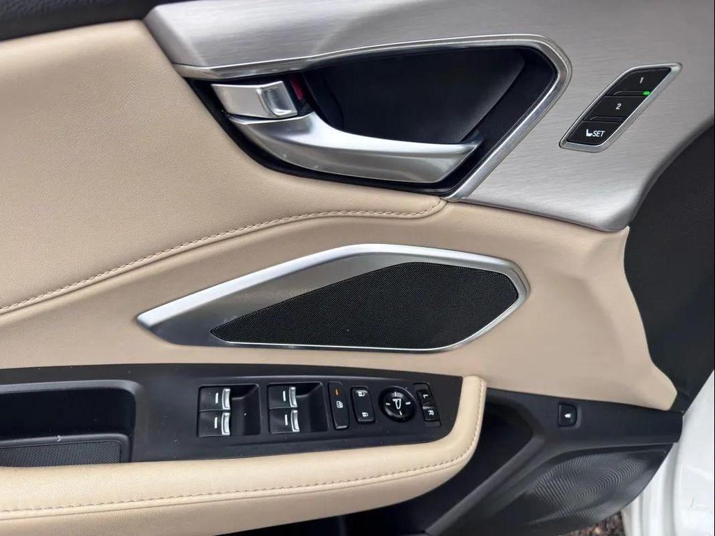 used 2020 Acura RDX car, priced at $23,994