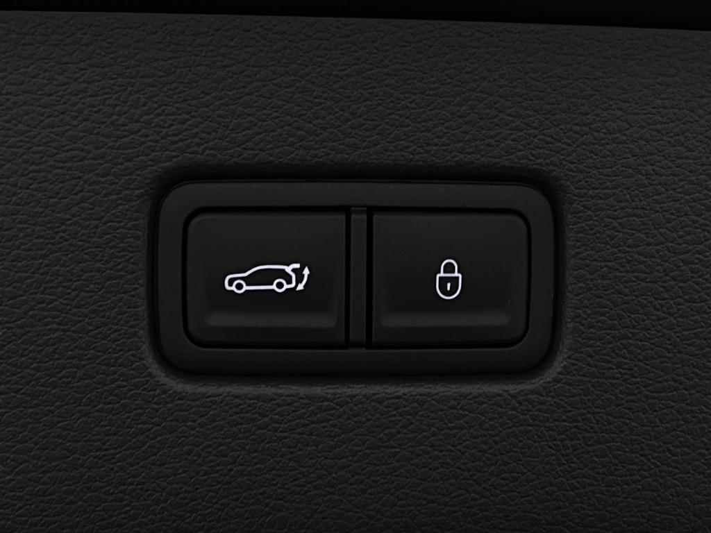 new 2026 Genesis GV80 car, priced at $79,593