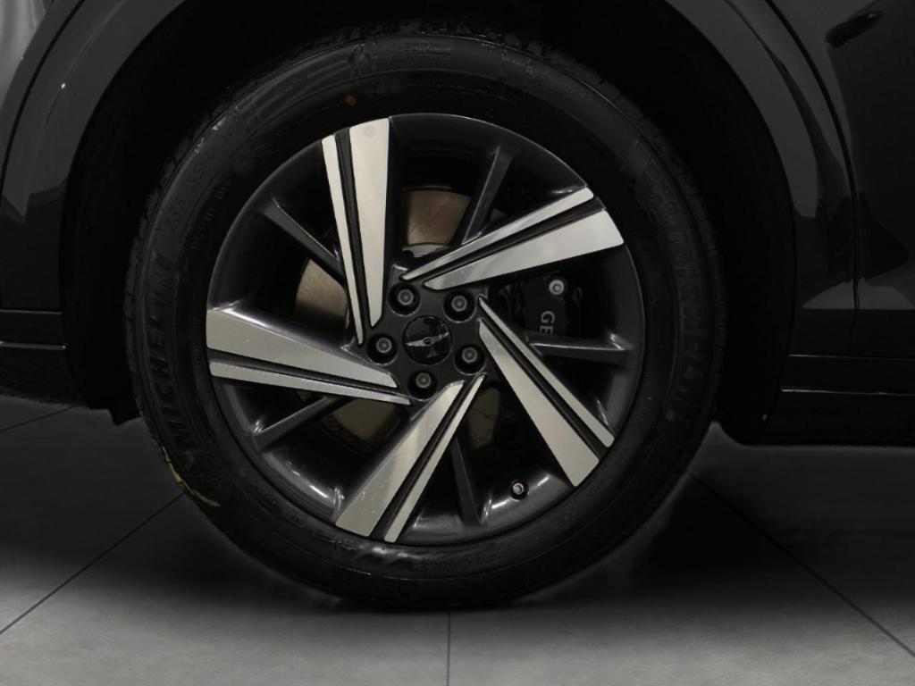 new 2026 Genesis GV70 car, priced at $67,525