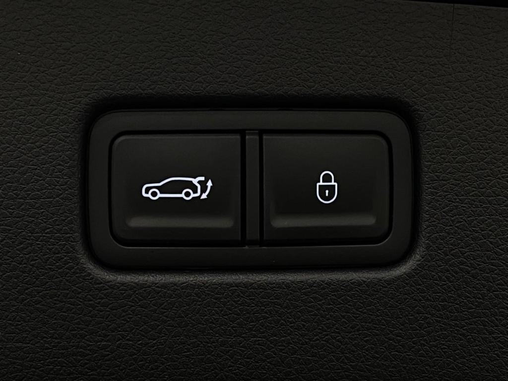 new 2026 Genesis GV70 car, priced at $67,525