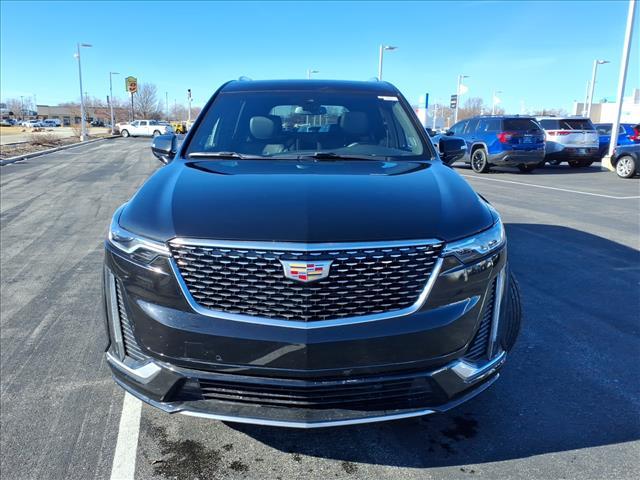 used 2025 Cadillac XT6 car, priced at $41,982