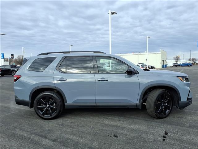used 2025 Honda Pilot car, priced at $46,680