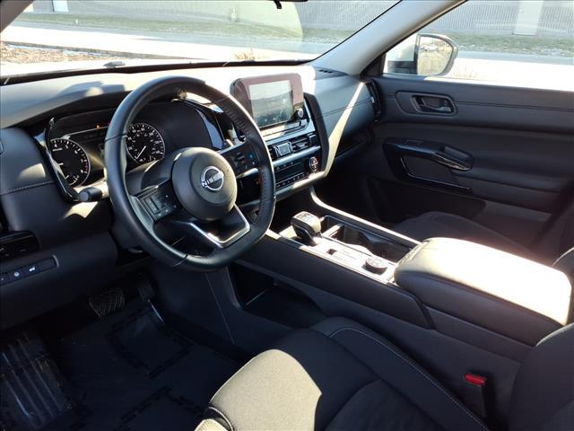 used 2025 Nissan Pathfinder car, priced at $29,727