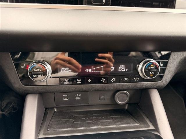 used 2025 Mitsubishi Outlander car, priced at $27,463