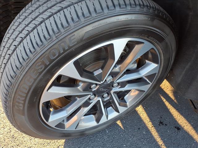 used 2024 Jeep Grand Cherokee L car, priced at $39,967