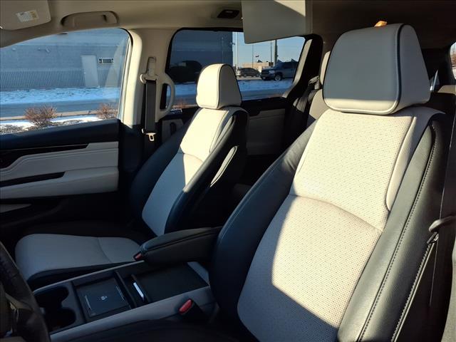 used 2025 Honda Odyssey car, priced at $47,645