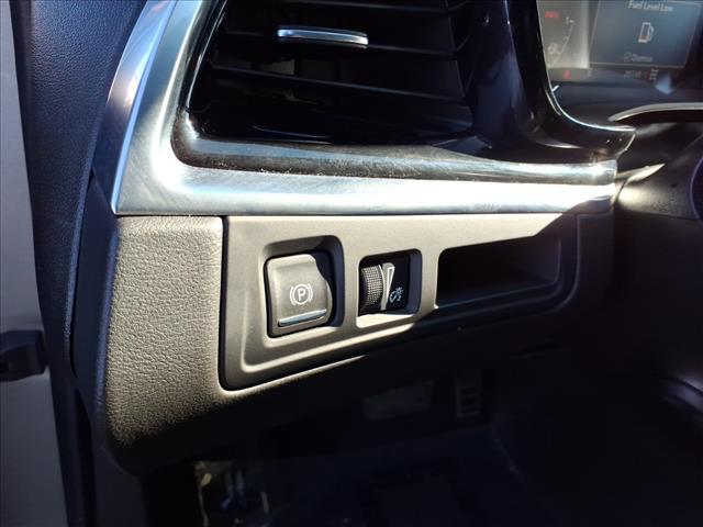 used 2025 Cadillac XT6 car, priced at $39,979