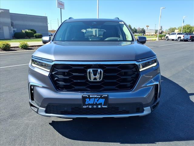 2024 Modern Steel Metallic Honda Pilot