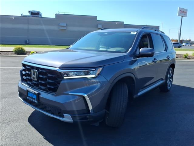 2024 Modern Steel Metallic Honda Pilot