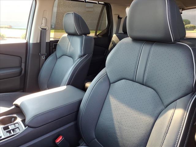 2024 Modern Steel Metallic Honda Pilot