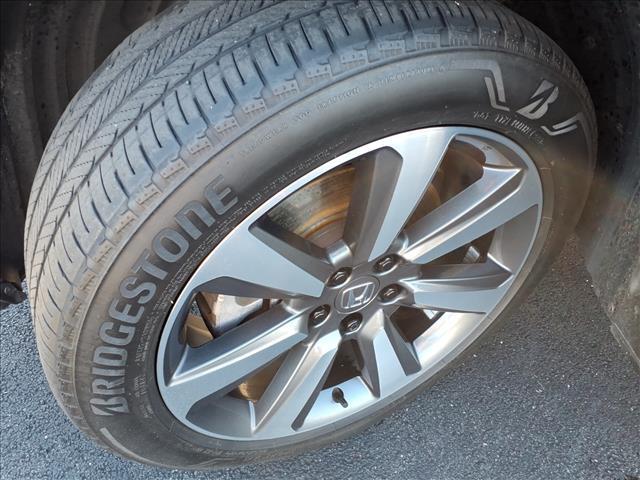 used 2023 Honda Pilot car, priced at $32,745