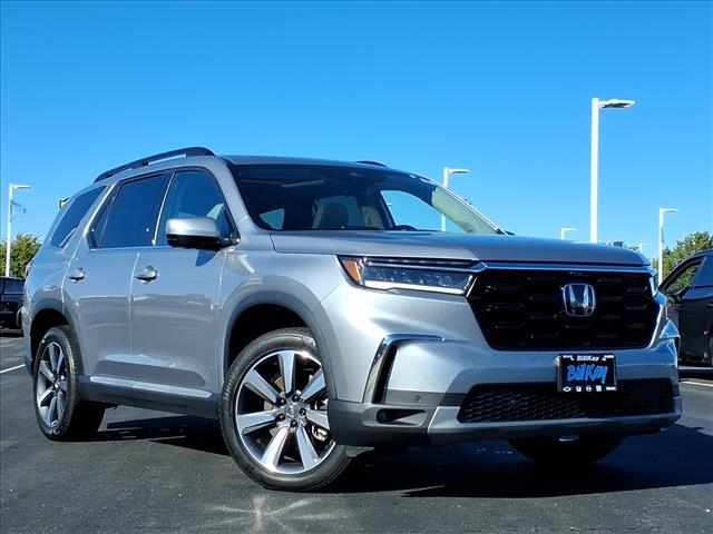 used 2023 Honda Pilot car, priced at $32,745
