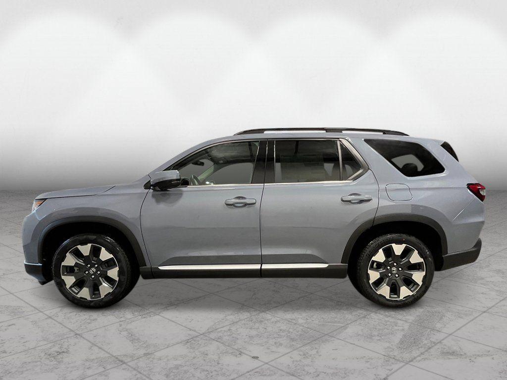 new 2026 Honda Pilot car, priced at $55,445