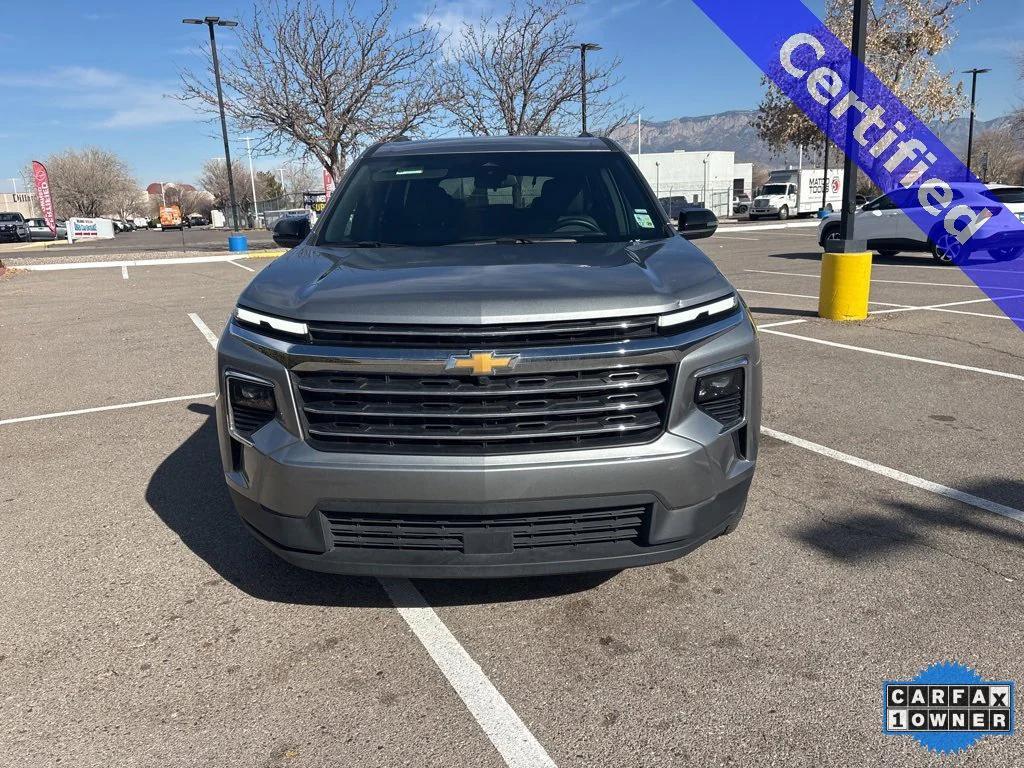 used 2025 Chevrolet Traverse car, priced at $38,999