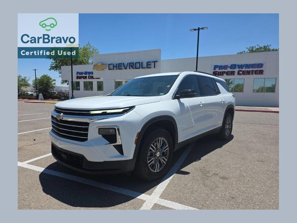 used 2025 Chevrolet Traverse car, priced at $36,807