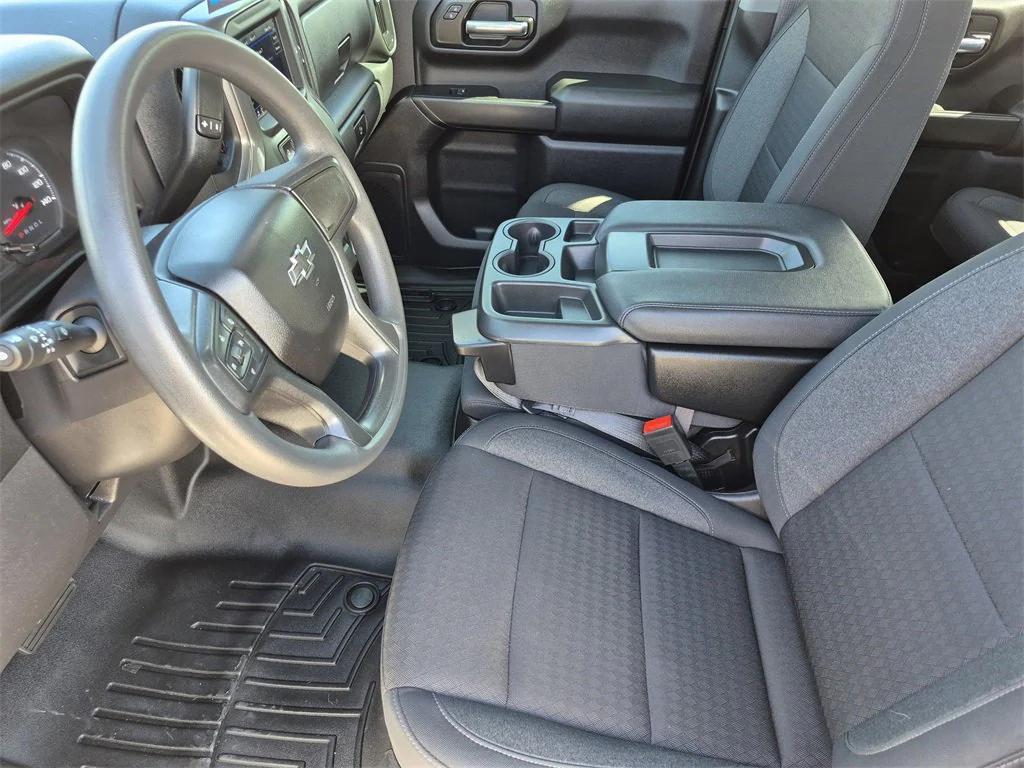used 2024 Chevrolet Silverado 1500 car, priced at $40,563
