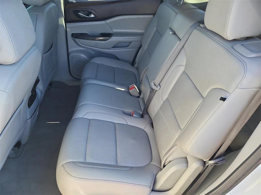 used 2023 GMC Acadia car, priced at $27,598