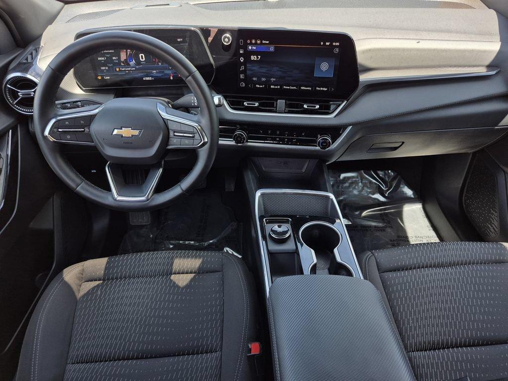 used 2026 Chevrolet Equinox car, priced at $26,065