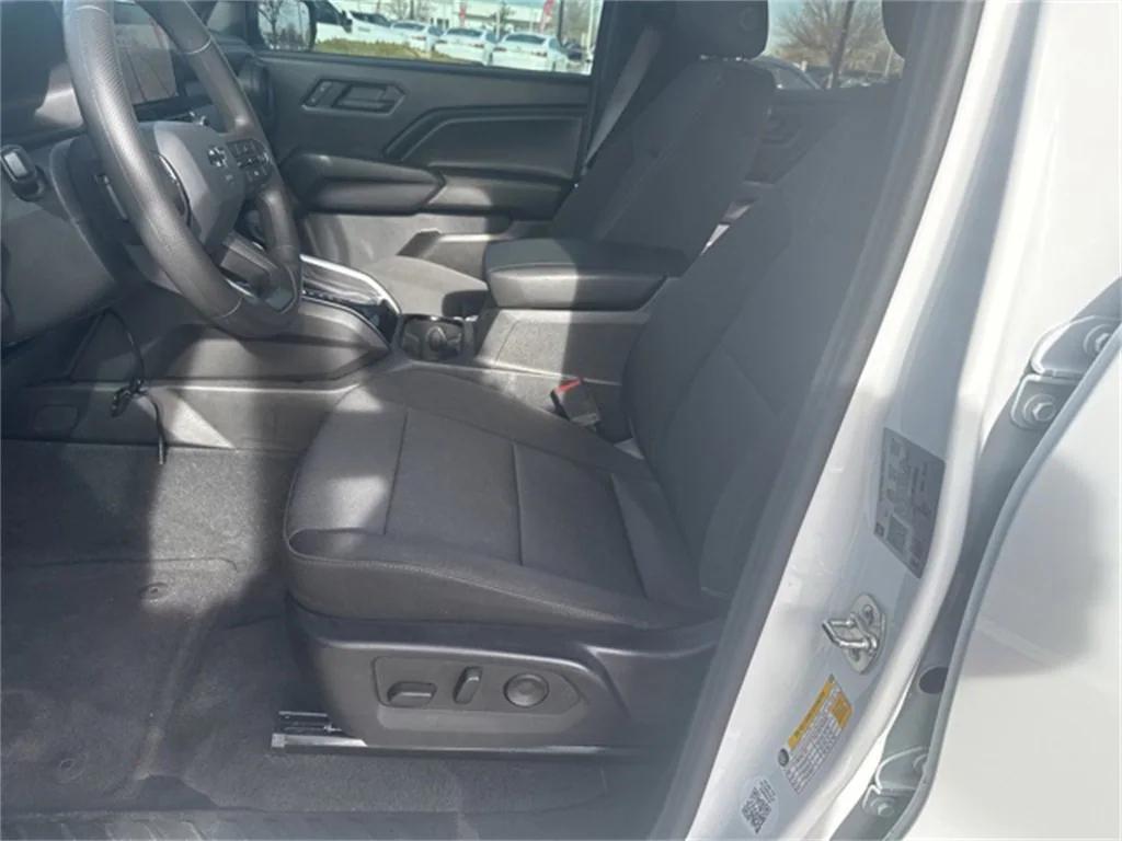 used 2024 Chevrolet Colorado car, priced at $35,456