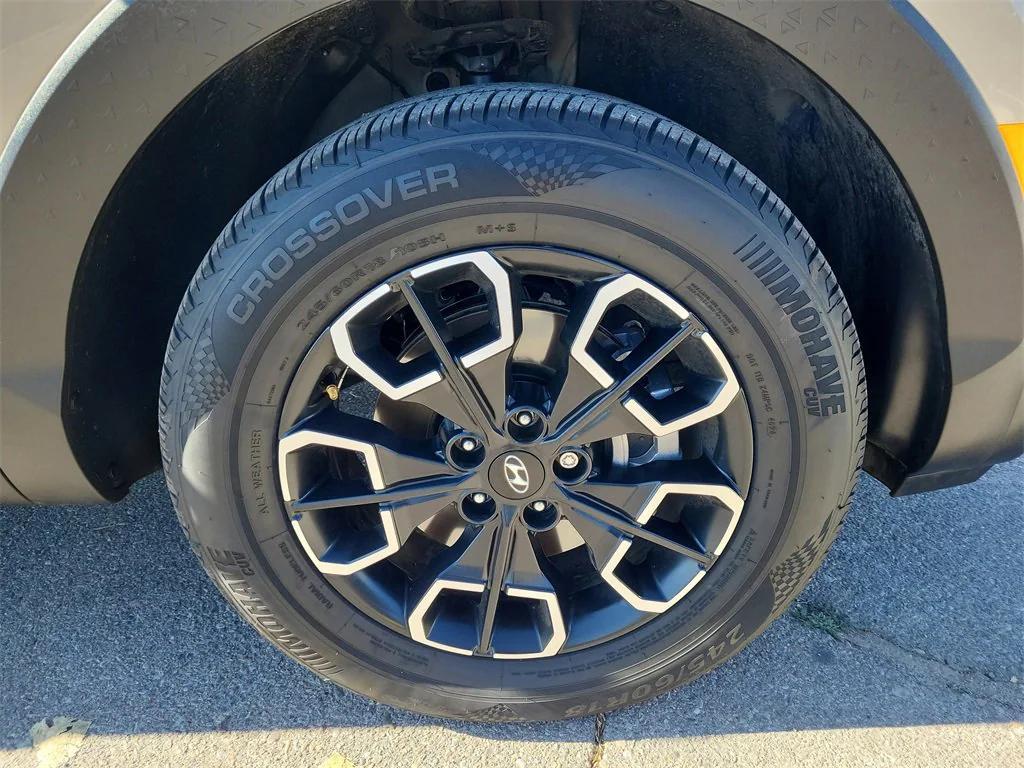 used 2024 Hyundai SANTA CRUZ car, priced at $23,750