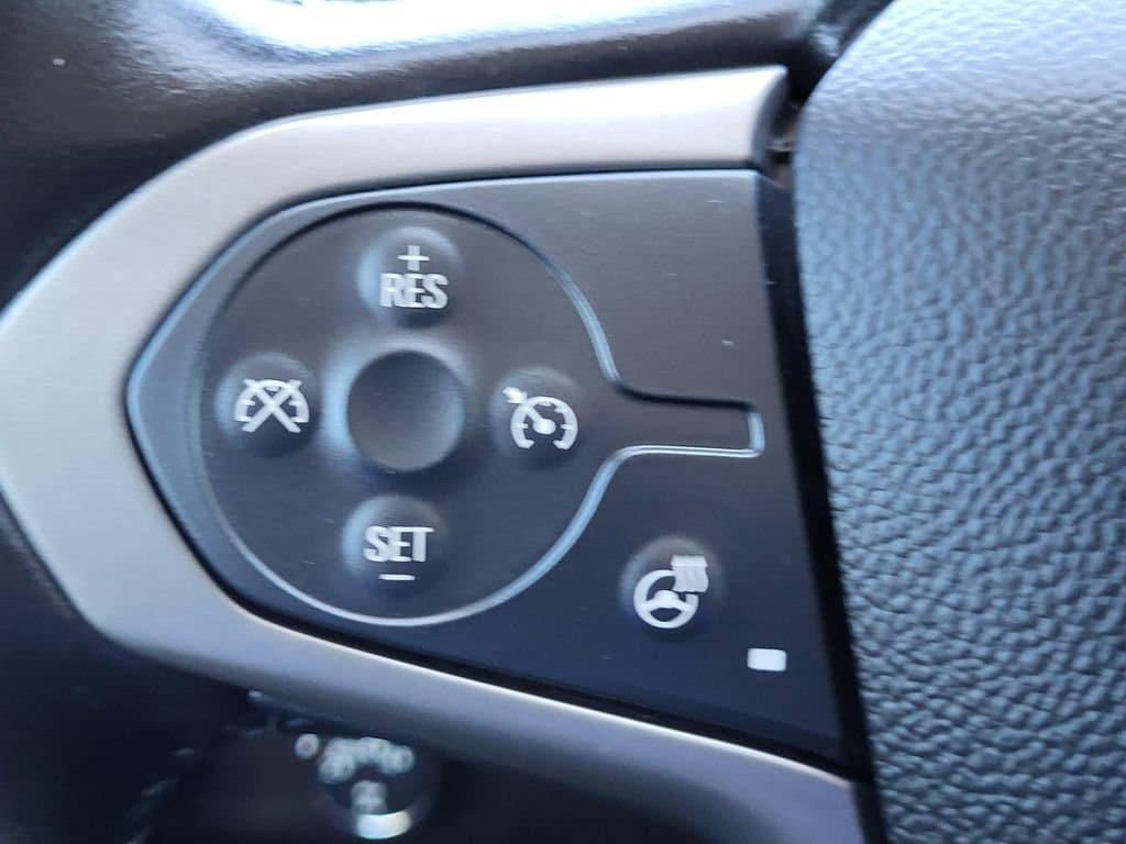 used 2022 Chevrolet Colorado car, priced at $32,039