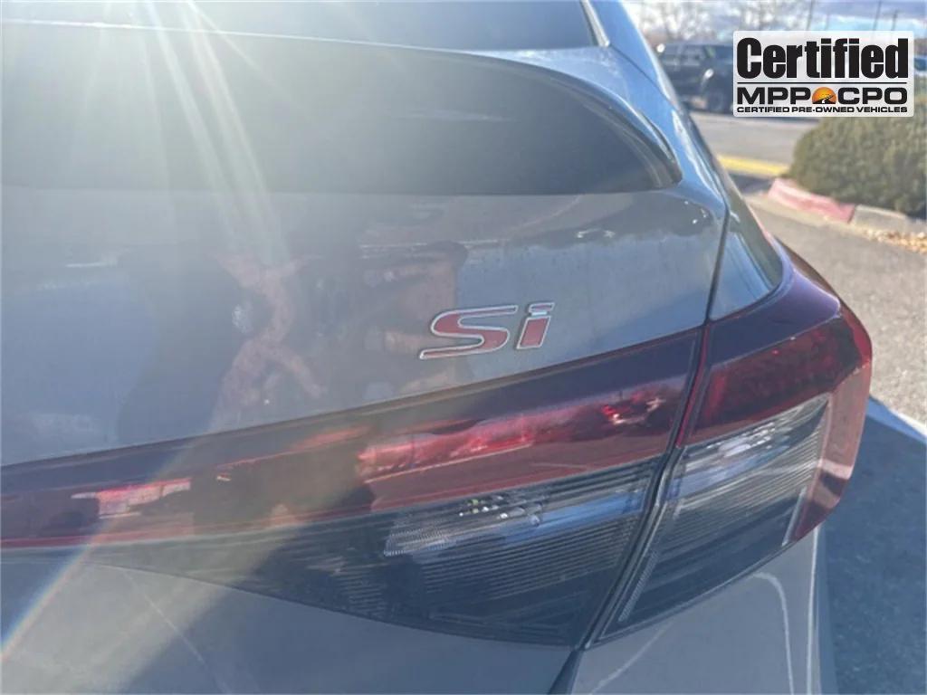 used 2025 Honda Civic Si car, priced at $35,974
