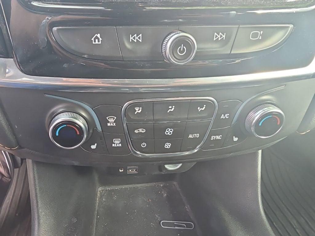 used 2021 Chevrolet Traverse car, priced at $26,850