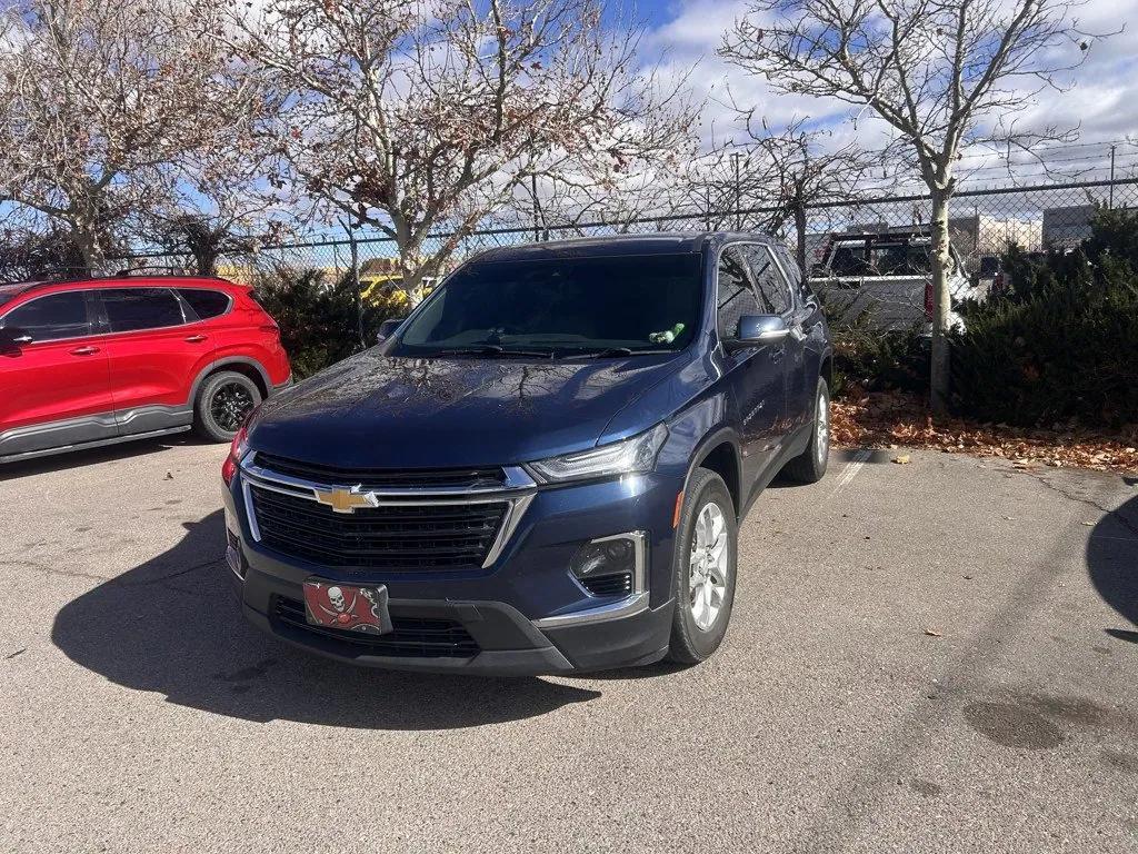 used 2023 Chevrolet Traverse car, priced at $22,705