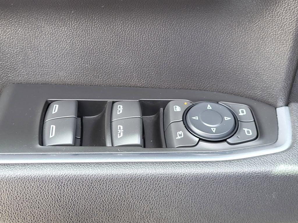 used 2025 GMC Sierra 1500 car, priced at $46,549