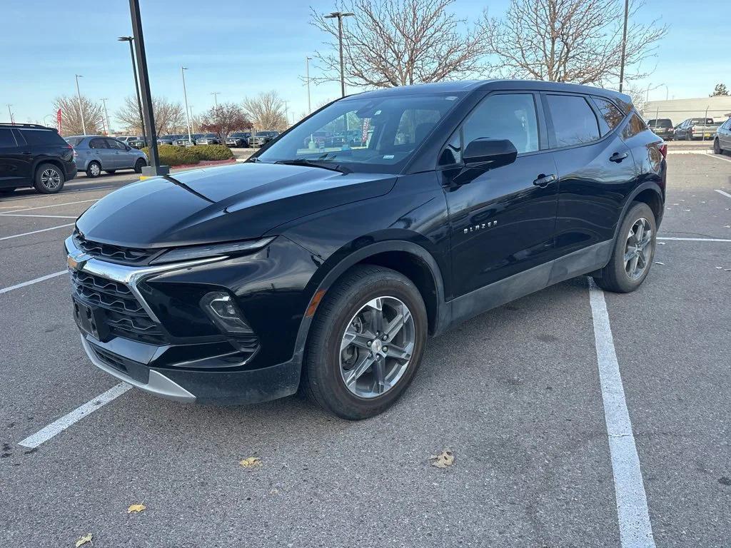 used 2024 Chevrolet Blazer car, priced at $25,115