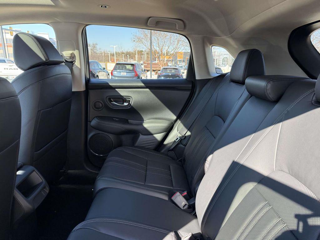 used 2026 Honda HR-V car, priced at $30,999