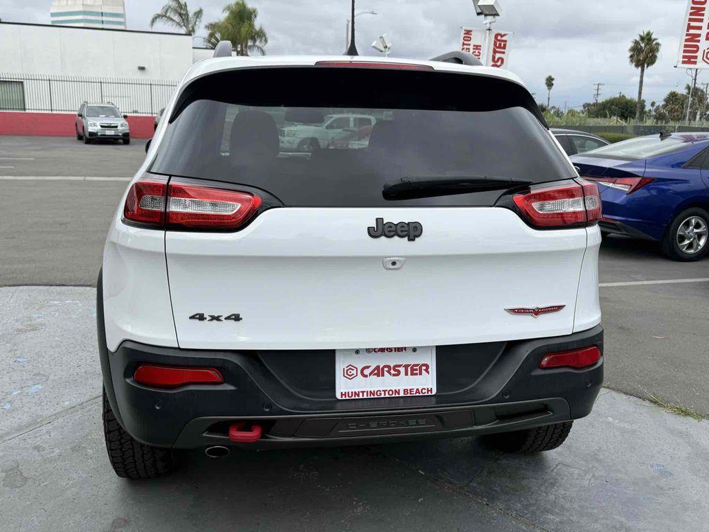 used 2018 Jeep Cherokee car, priced at $13,987