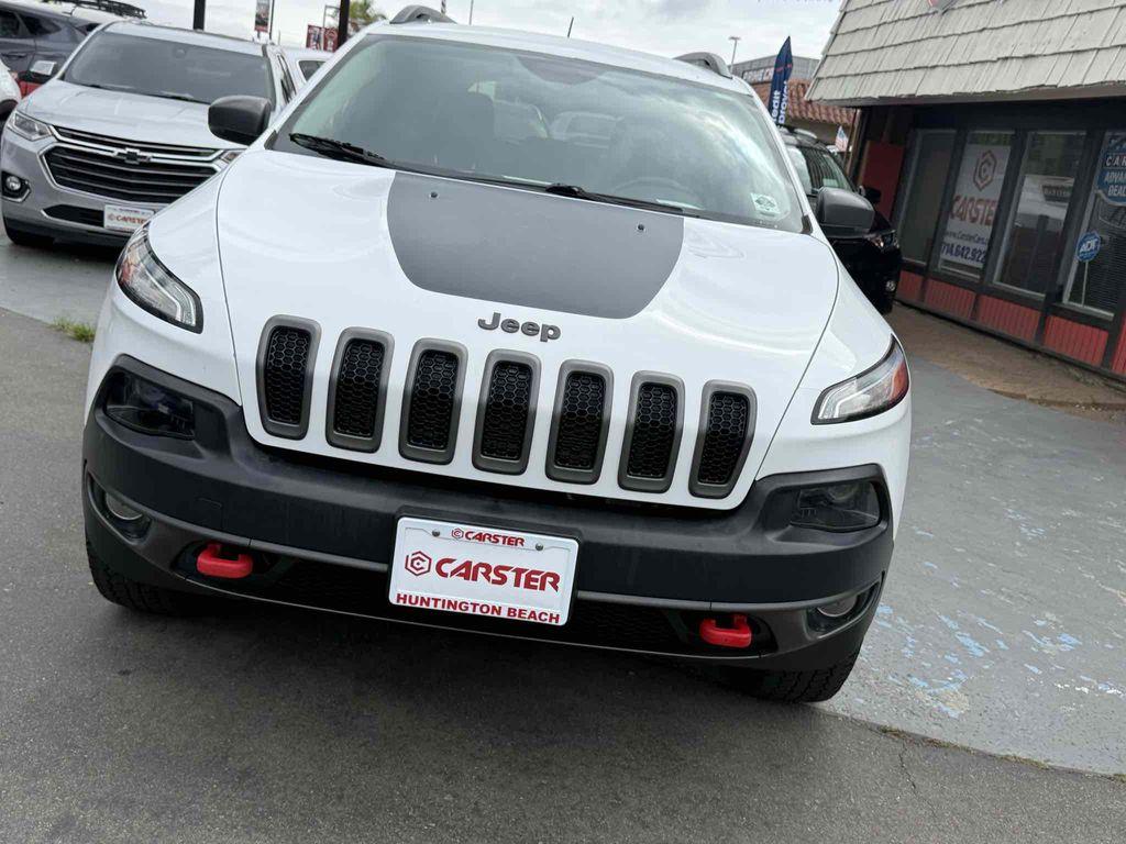 used 2018 Jeep Cherokee car, priced at $13,987