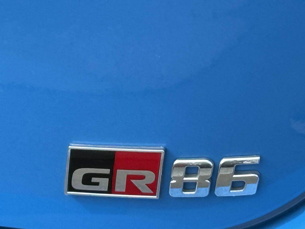 used 2022 Toyota GR86 car, priced at $27,987