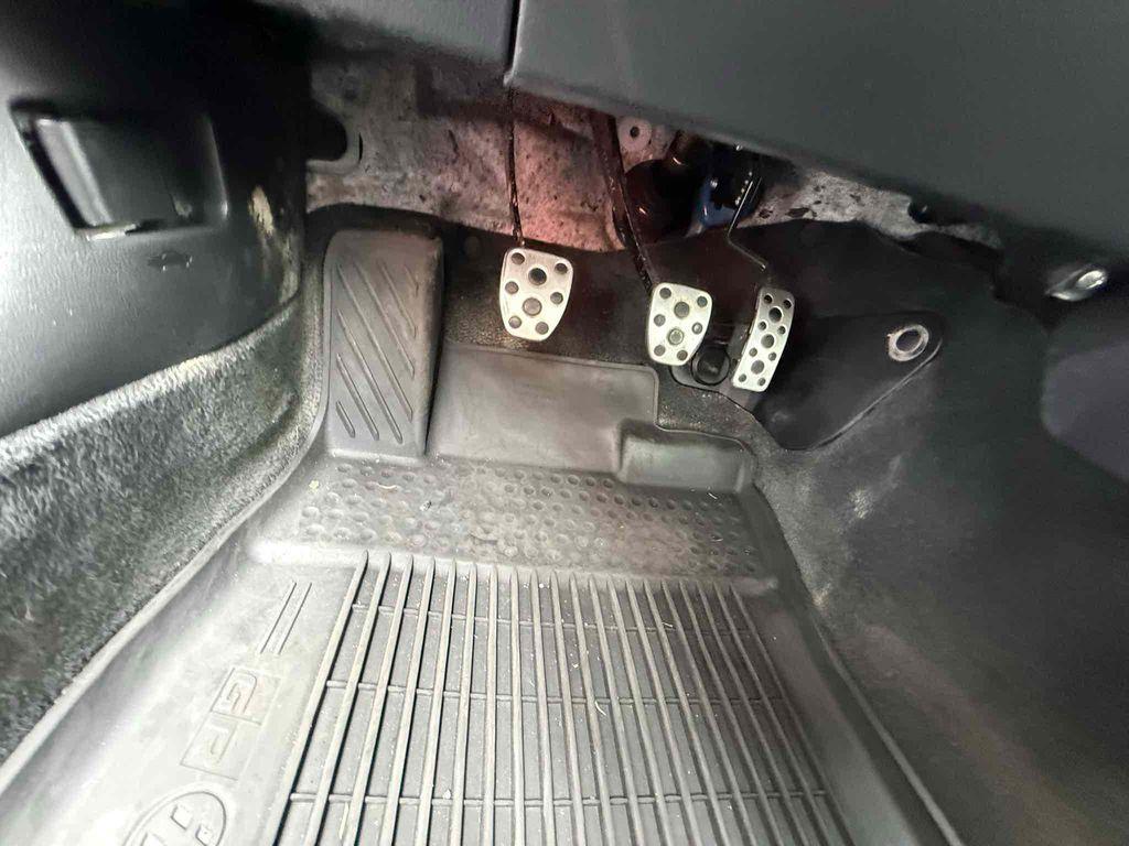 used 2022 Toyota GR86 car, priced at $27,987