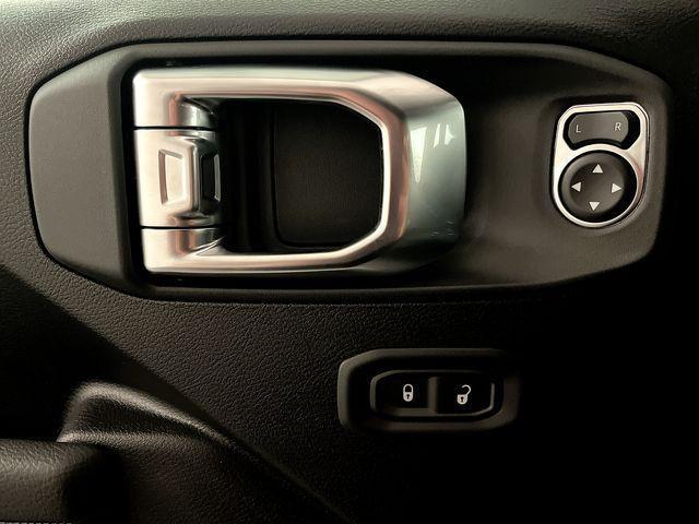 new 2026 Jeep Wrangler car, priced at $45,315