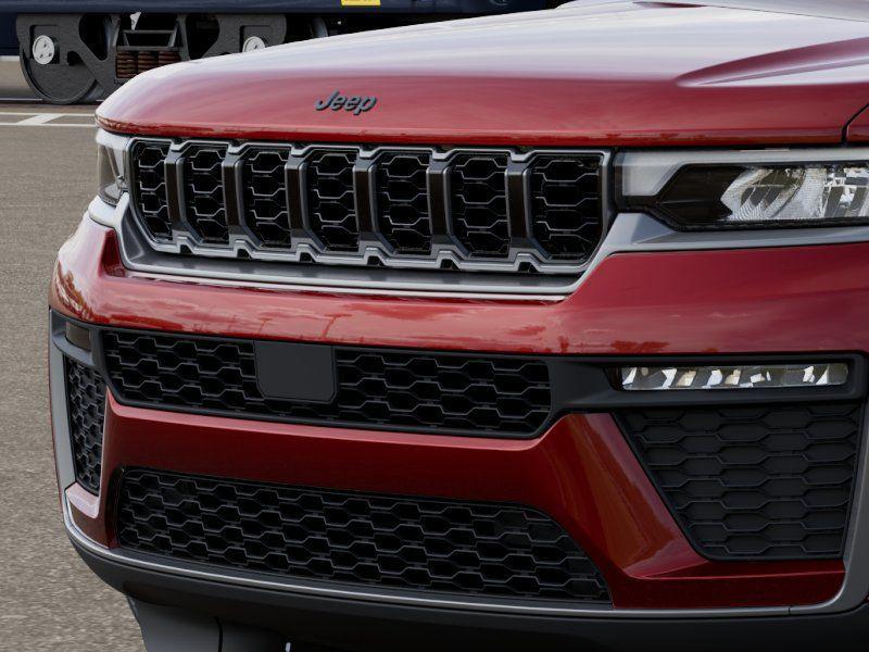 new 2026 Jeep Grand Cherokee car, priced at $46,660