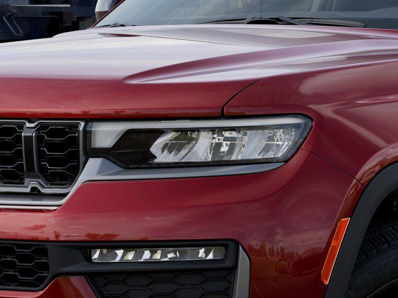 new 2026 Jeep Grand Cherokee car, priced at $46,660