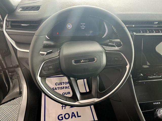 new 2025 Jeep Grand Cherokee car, priced at $34,270