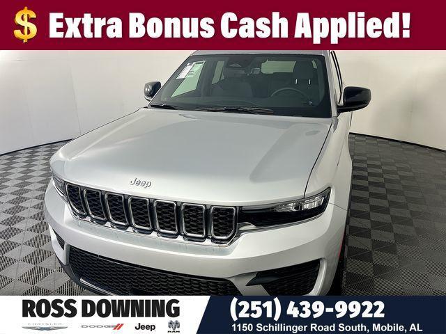 new 2025 Jeep Grand Cherokee car, priced at $33,270