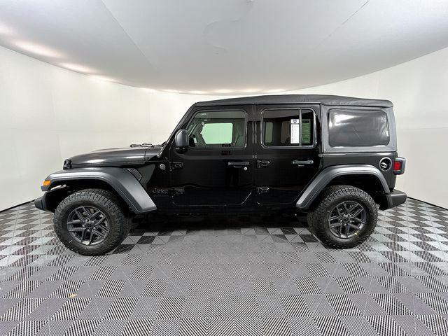 new 2026 Jeep Wrangler car, priced at $42,085